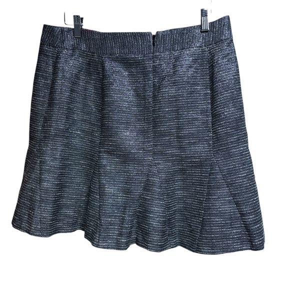Banana Republic  Fully Lined Black & Silver  Skirt Size 14 - Picture 2 of 8